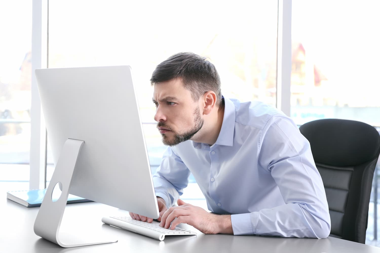 Comment adopter une bonne posture au travail ?